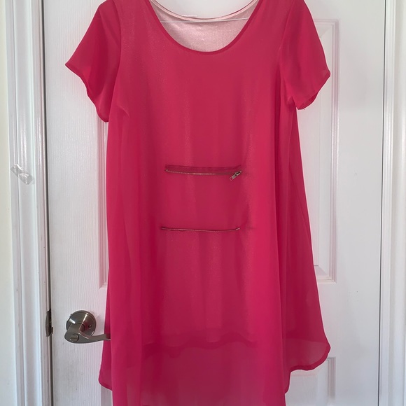 Hot pink dress with zipper at waist - Picture 3 of 6